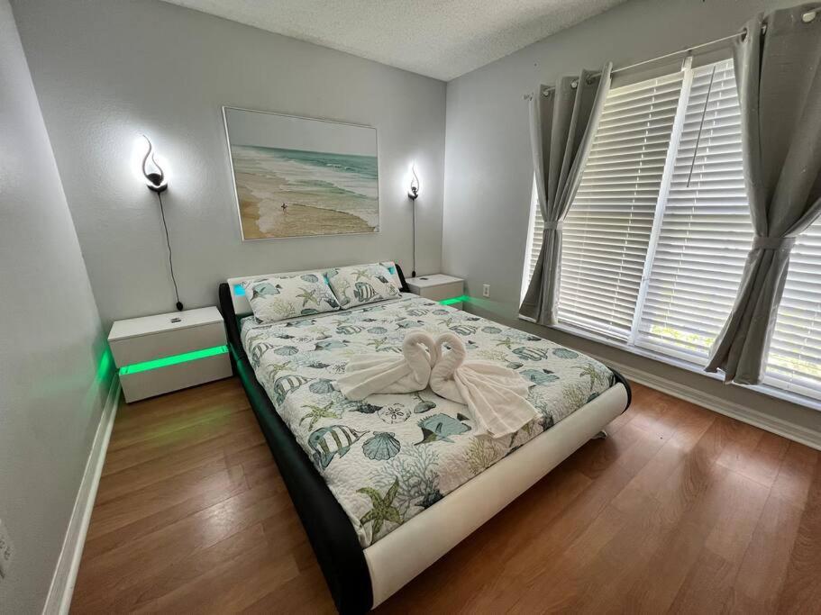 Tampa Getaway Pool Houseヴィラ エクステリア 写真