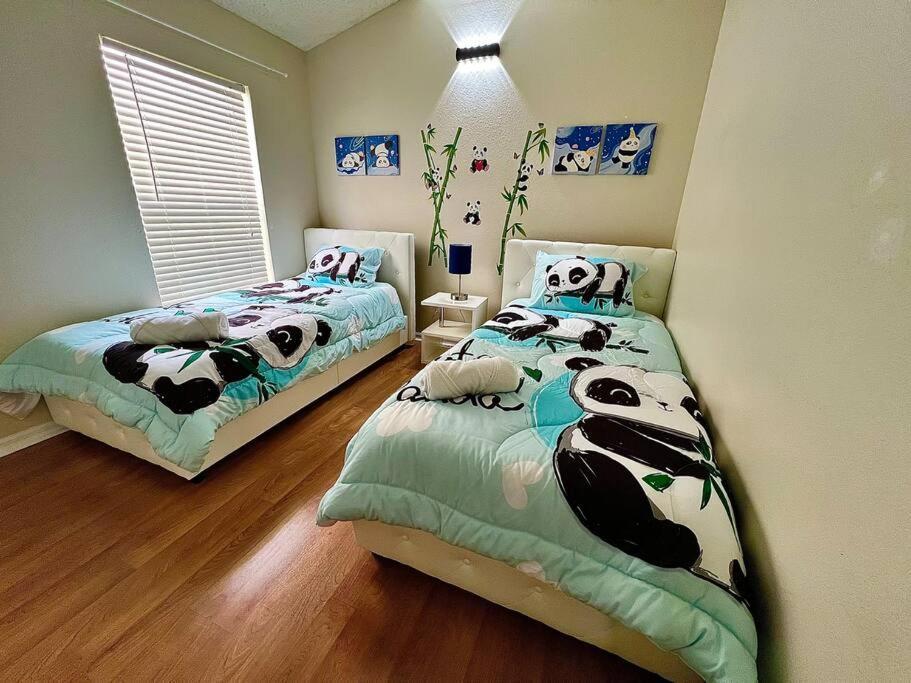 Tampa Getaway Pool Houseヴィラ エクステリア 写真